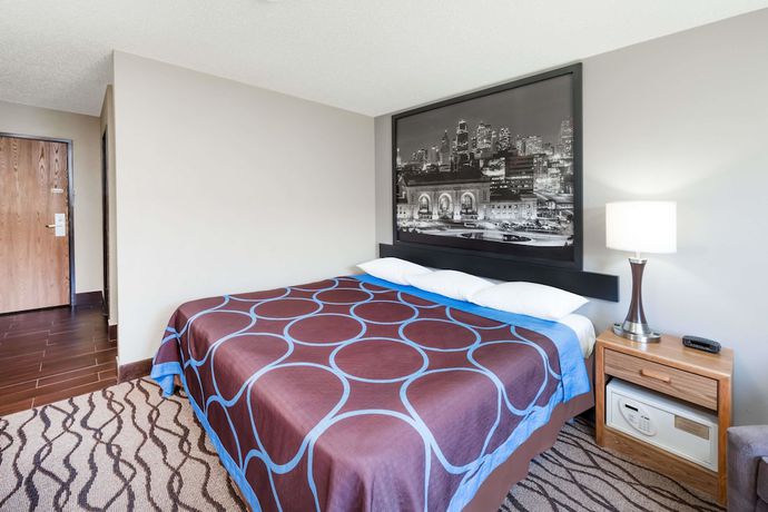 Imagen de la habitación del Hotel Super 8 By Wyndham West Plains. Foto 14
