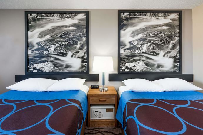 Imagen de la habitación del Hotel Super 8 By Wyndham West Plains. Foto 15