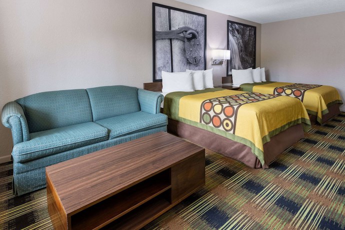 Imagen de la habitación del Hotel Super 8 By Wyndham Williamsburg/historic Area. Foto 4