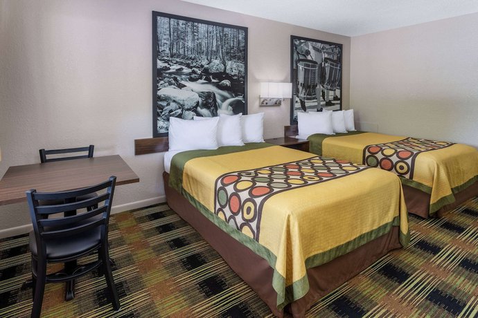 Imagen de la habitación del Hotel Super 8 By Wyndham Williamsburg/historic Area. Foto 7