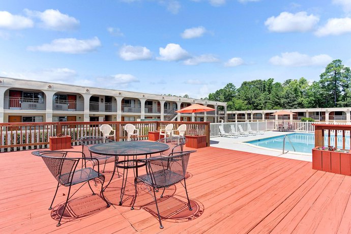 Imagen general del Hotel Super 8 By Wyndham Williamsburg/historic Area. Foto 2