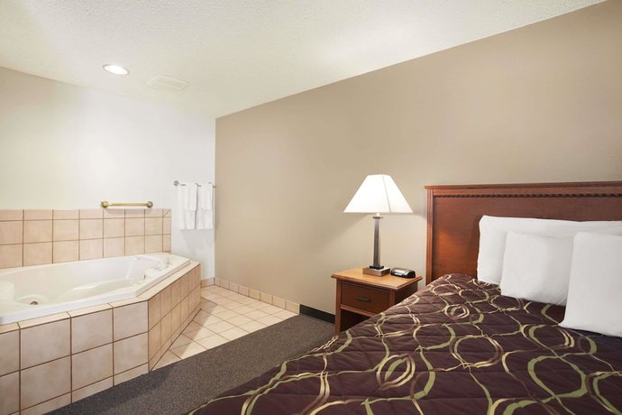 Imagen de la habitación del Hotel Super 8 By Wyndham Williston Nd. Foto 5