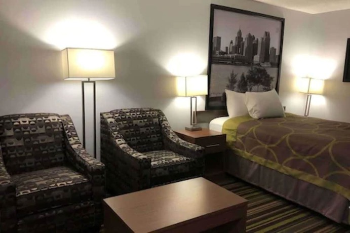 Imagen de la habitación del Hotel Super 8 By Wyndham Windsor/dougall. Foto 15