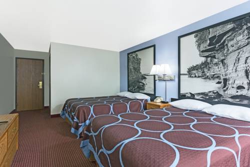 Imagen de la habitación del Hotel Super 8 By Wyndham Wisconsin Dells. Foto 7