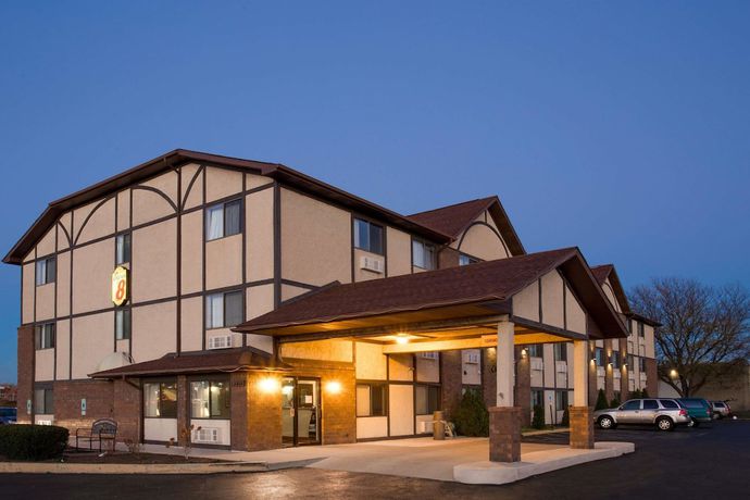 Imagen general del Hotel Super 8 By Wyndham Woodstock. Foto 1
