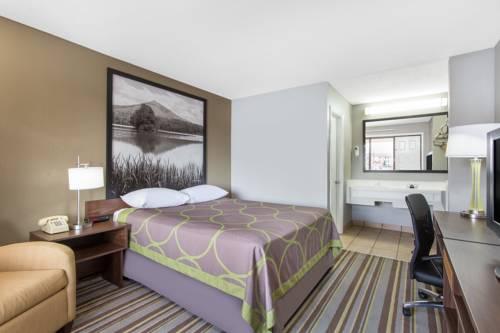 Imagen de la habitación del Hotel Super 8 By Wyndham Wytheville. Foto 3