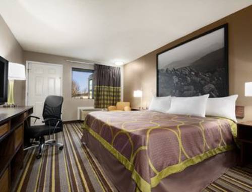 Imagen de la habitación del Hotel Super 8 By Wyndham Wytheville. Foto 9