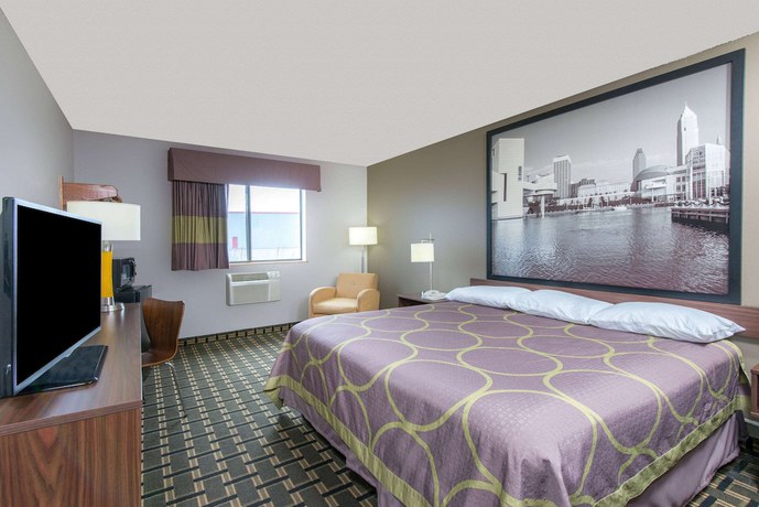 Imagen de la habitación del Hotel Super 8 By Wyndham Youngstown/austintown. Foto 2