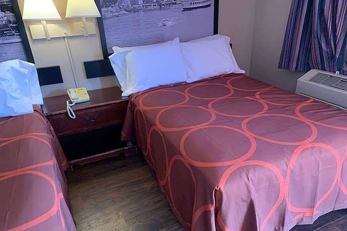 Imagen de la habitación del Hotel Super 8 By Wyndham Youngstown/girard. Foto 6