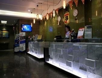 Imagen de los interiores del Hotel Super 8. Foto 14