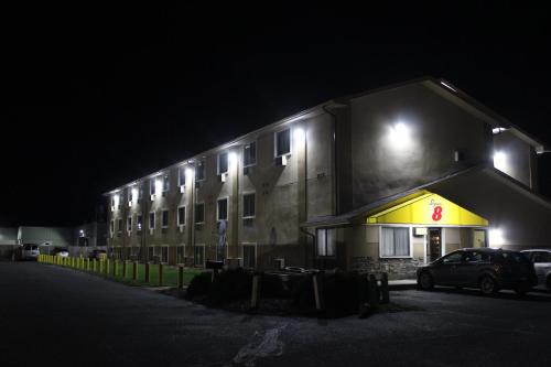 Imagen general del Hotel Super 8 Grand Rapids City Center. Foto 4