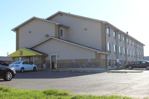 Imagen general del Hotel Super 8 Grand Rapids City Center. Foto 5