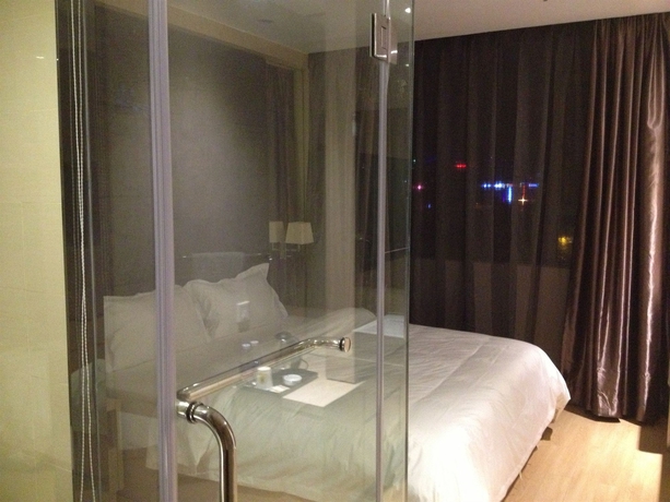 Imagen de la habitación del Hotel Super 8 Guangdong University Of Foreign Studies. Foto 4