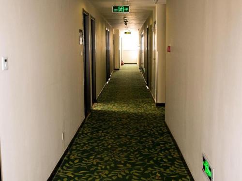 Imagen general del Hotel Super 8 Hotel Beijing Headquarters Branch One. Foto 6