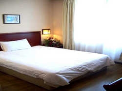 Imagen de la habitación del Hotel Super 8 (North Bund). Foto 6