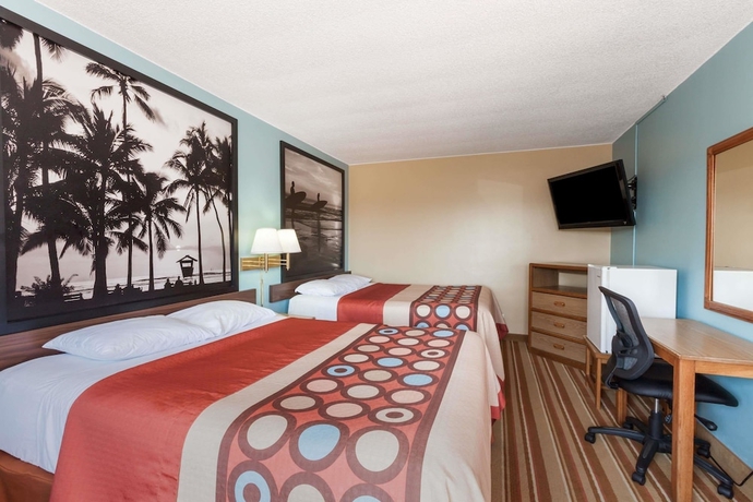 Imagen de la habitación del Hotel Super 8 Santa Barbara/goleta. Foto 13