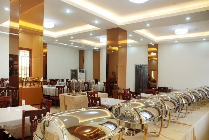 Imagen del bar/restaurante del Hotel Super 8 Wuyuan Qian Shui Wan - Wuyuan. Foto 7