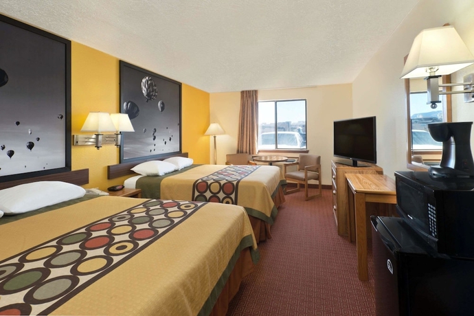 Imagen de la habitación del Hotel Super 8 by Wyndham Alamogordo/White Sands. Foto 7