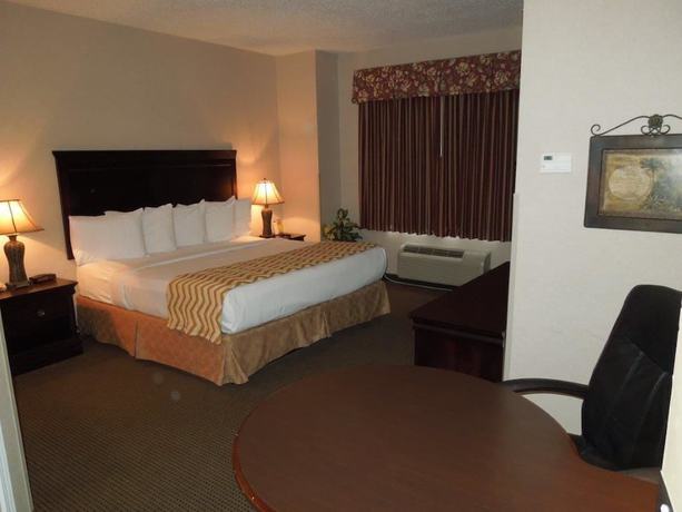 Imagen de la habitación del Hotel Super 8 by Wyndham Albany, Colonie. Foto 2