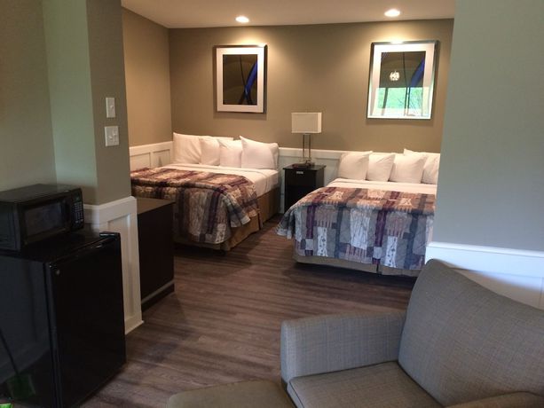 Imagen de la habitación del Hotel Super 8 by Wyndham Albany, Colonie. Foto 16