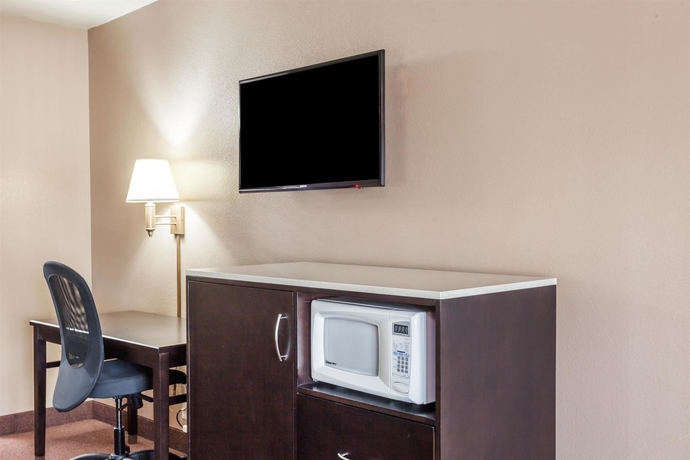 Imagen de la habitación del Hotel Super 8 by Wyndham Anaheim/Disneyland Drive. Foto 10