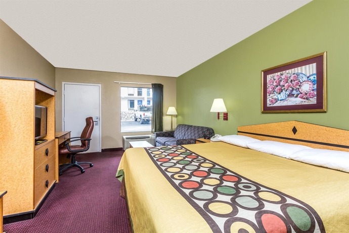 Imagen de la habitación del Hotel Super 8 by Wyndham Atlanta Northeast GA. Foto 8