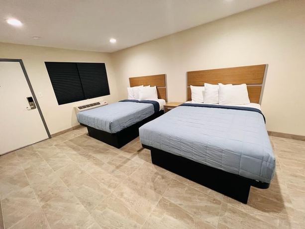 Imagen de la habitación del Hotel Super 8 by Wyndham Bakersfield Ca. Foto 5