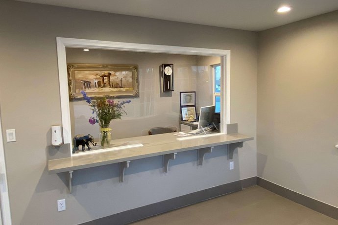 Imagen de los interiores del Hotel Super 8 by Wyndham Bakersfield Ca. Foto 13