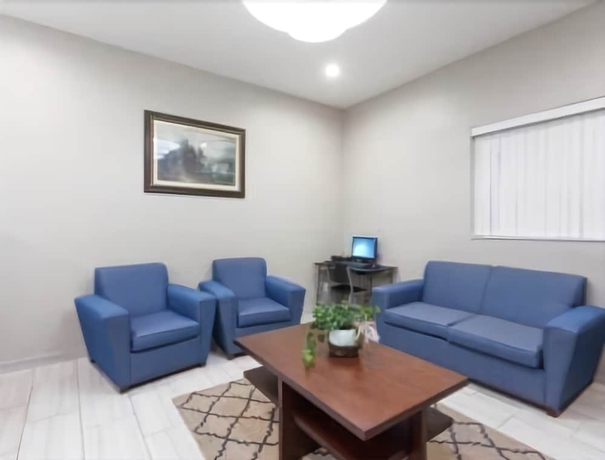 Imagen de los interiores del Hotel Super 8 by Wyndham Bakersfield South CA. Foto 12