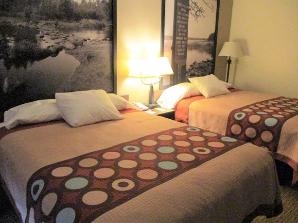 Imagen de la habitación del Hotel Super 8 by Wyndham Bemidji MN. Foto 4