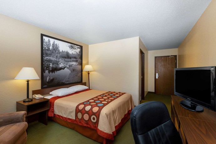 Imagen de la habitación del Hotel Super 8 by Wyndham Bemidji MN. Foto 10