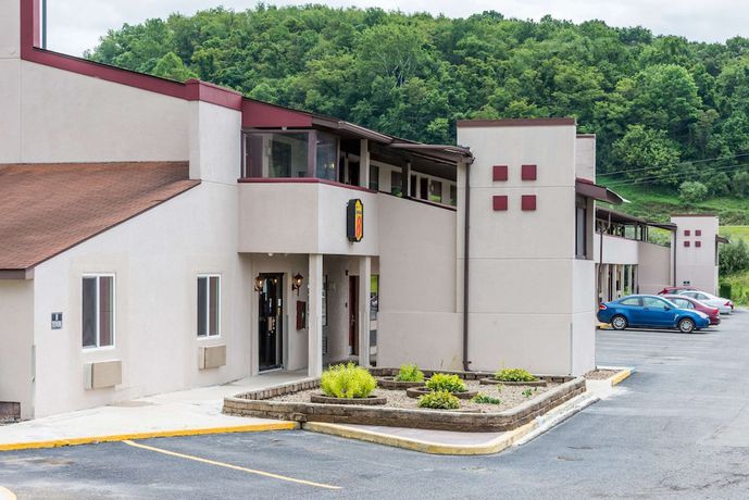 Imagen general del Hotel Super 8 by Wyndham Bridgeport/Clarksburg Area. Foto 2
