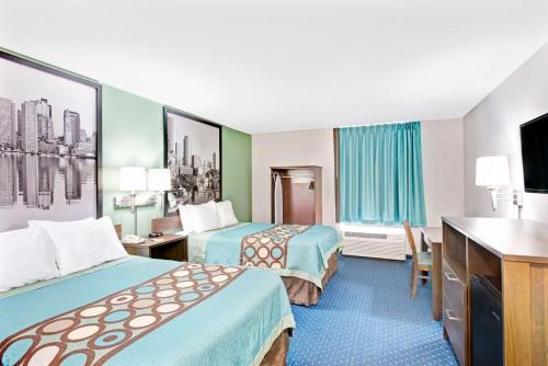 Imagen de la habitación del Hotel Super 8 by Wyndham Brockton. Foto 7