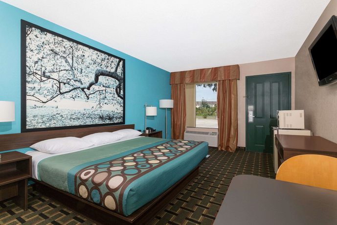 Imagen de la habitación del Hotel Super 8 by Wyndham Brunswick South/I-95. Foto 8