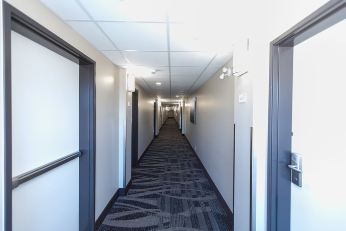 Imagen de los interiores del Hotel Super 8 by Wyndham Canmore. Foto 14