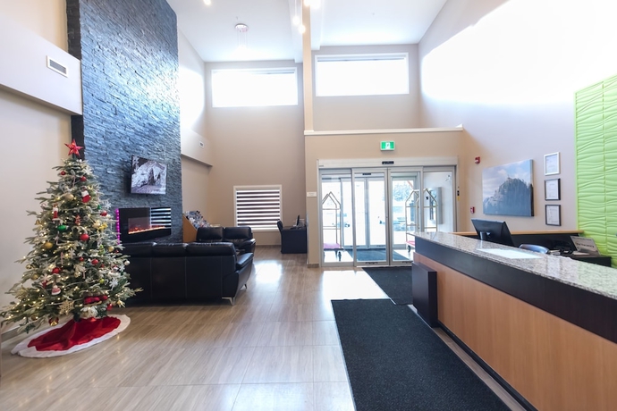 Imagen de los interiores del Hotel Super 8 by Wyndham Canmore. Foto 15