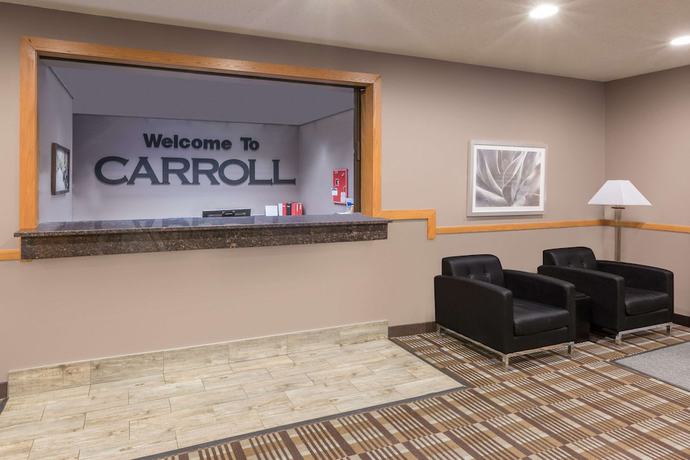 Imagen de los interiores del Hotel Super 8 by Wyndham Carroll/East. Foto 15