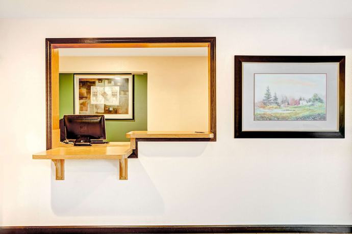 Imagen de los interiores del Hotel Super 8 by Wyndham Carson City/Lake Tahoe. Foto 19