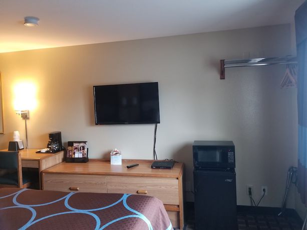 Imagen de la habitación del Hotel Super 8 by Wyndham Carson City/Lake Tahoe. Foto 9