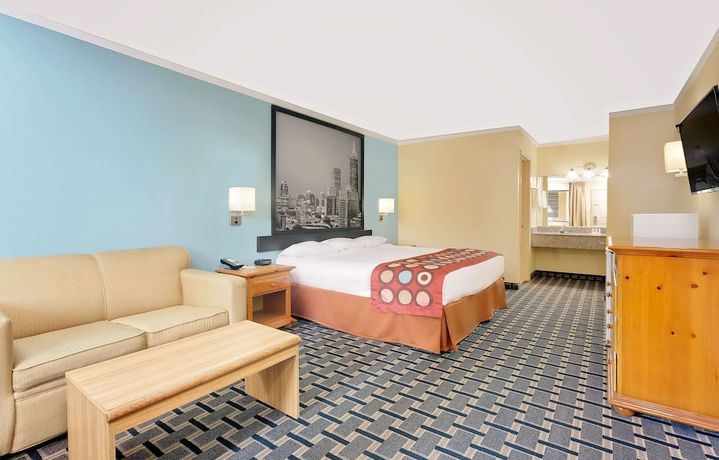 Imagen de la habitación del Hotel Super 8 by Wyndham Cartersville. Foto 8