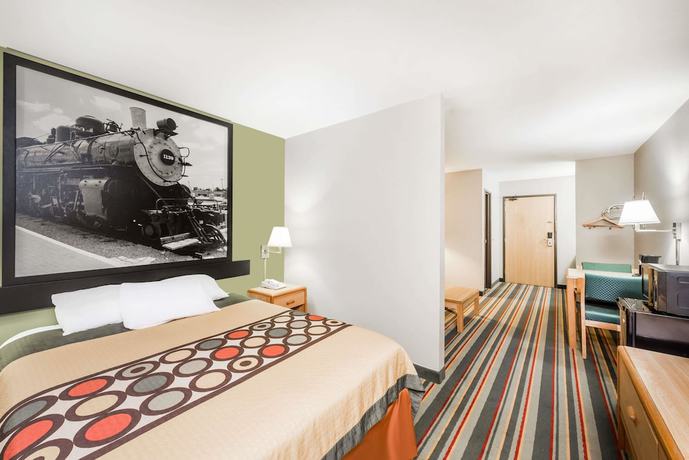 Imagen de la habitación del Hotel Super 8 by Wyndham Chanute. Foto 12