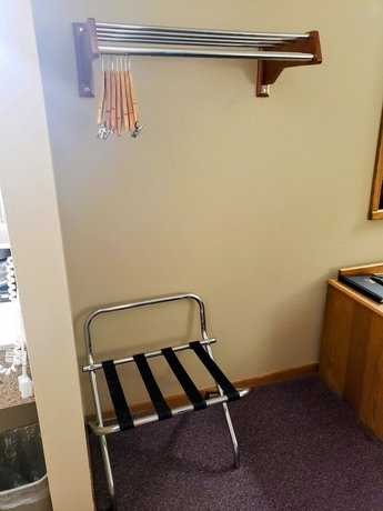 Imagen de la habitación del Hotel Super 8 by Wyndham Chariton. Foto 10