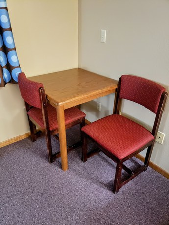 Imagen de la habitación del Hotel Super 8 by Wyndham Chariton. Foto 14