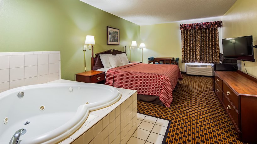 Imagen de la habitación del Hotel Super 8 by Wyndham Chattanooga East/Hamilton Place. Foto 9