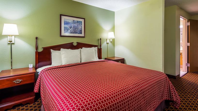 Imagen de la habitación del Hotel Super 8 by Wyndham Chattanooga East/Hamilton Place. Foto 17