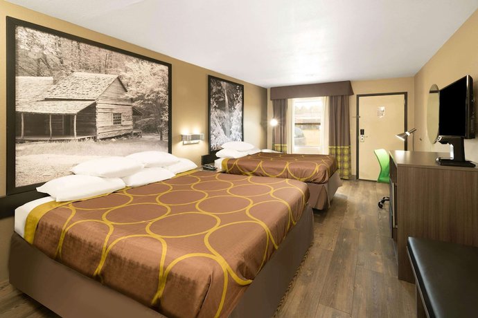 Imagen de la habitación del Hotel Super 8 by Wyndham Cleveland, Windwood. Foto 13