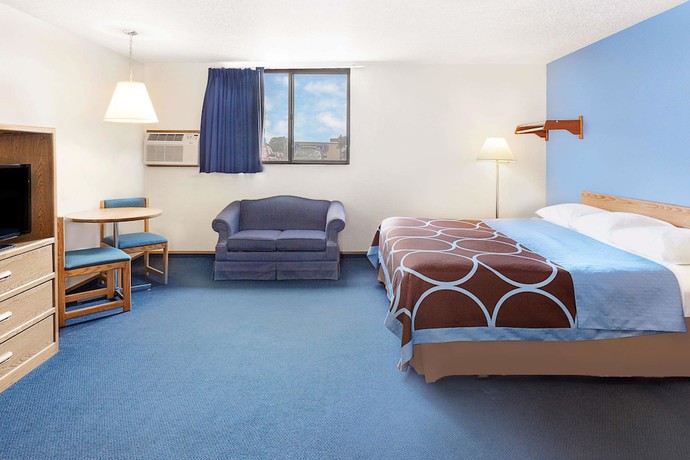 Imagen de la habitación del Hotel Super 8 by Wyndham Clinton, Clinton. Foto 4