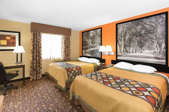 Imagen de la habitación del Hotel Super 8 by Wyndham Clive IA. Foto 5