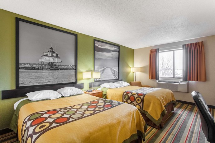 Imagen de la habitación del Hotel Super 8 by Wyndham College Park Wash DC Area. Foto 11