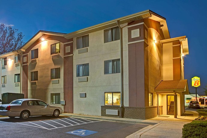 Imagen general del Hotel Super 8 by Wyndham College Park Wash DC Area. Foto 4